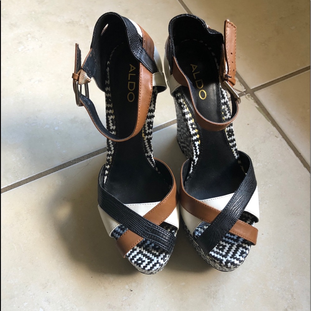 Aldo wedges